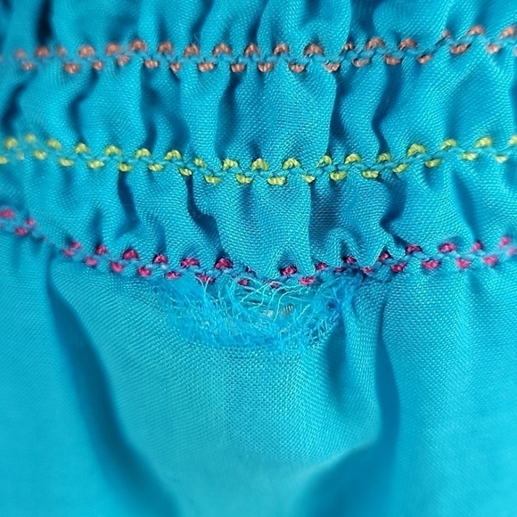 NWT Da Nang sleeveless embroidered blue tank top M - Picture 5 of 14